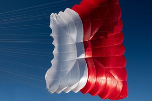 Раскрытый тандемный запасной парашют Sky Paragliders QUATRO LIGHT 225